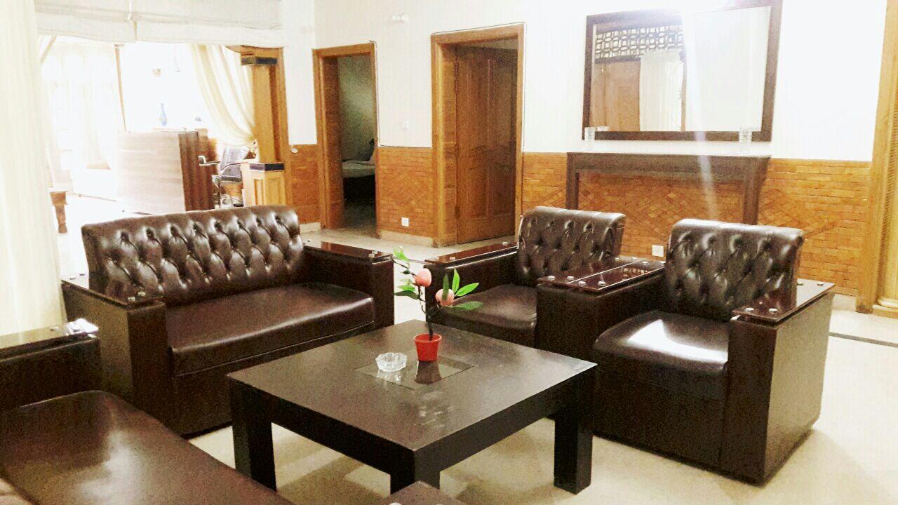 Islamabad Royal Inn Esterno foto